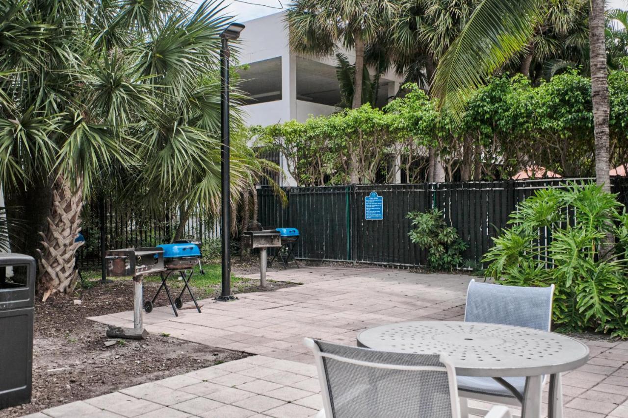 Miami Beach Collins Ave Apartments Free Parking 阳光岛滩 外观 照片