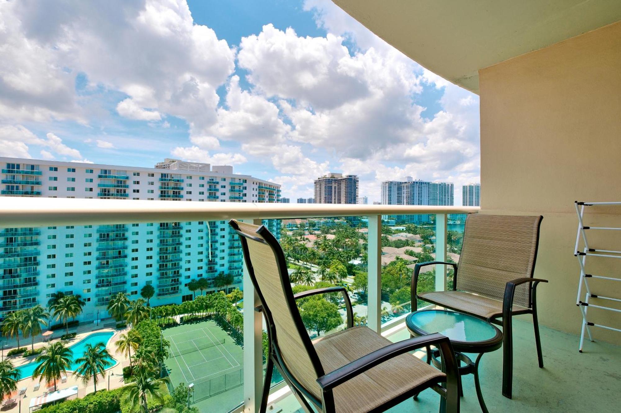 Miami Beach Collins Ave Apartments Free Parking 阳光岛滩 客房 照片