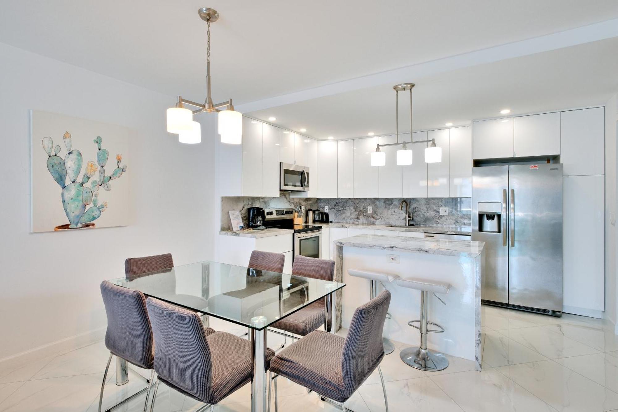 Miami Beach Collins Ave Apartments Free Parking 阳光岛滩 客房 照片