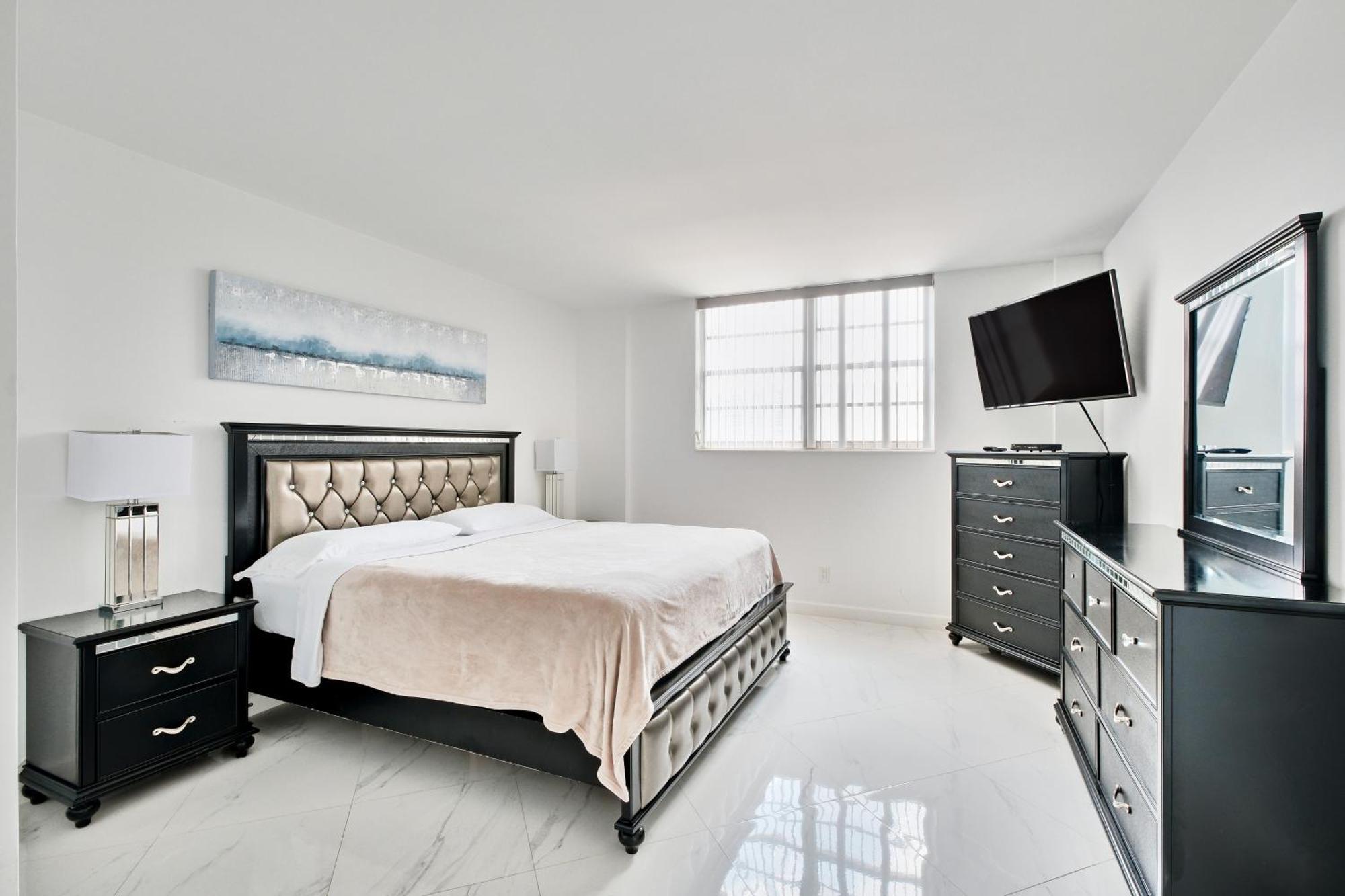 Miami Beach Collins Ave Apartments Free Parking 阳光岛滩 客房 照片